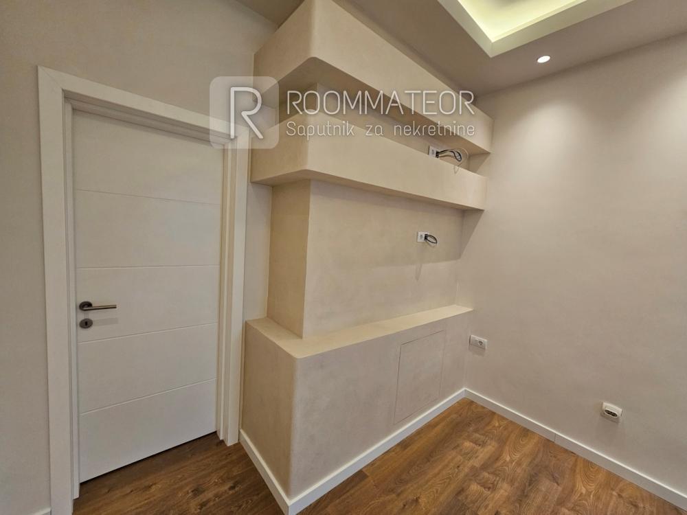 Slika 8 - Obalskih radnika, Četvorosoban stan na prodaju, 72,5m2, 179.888€